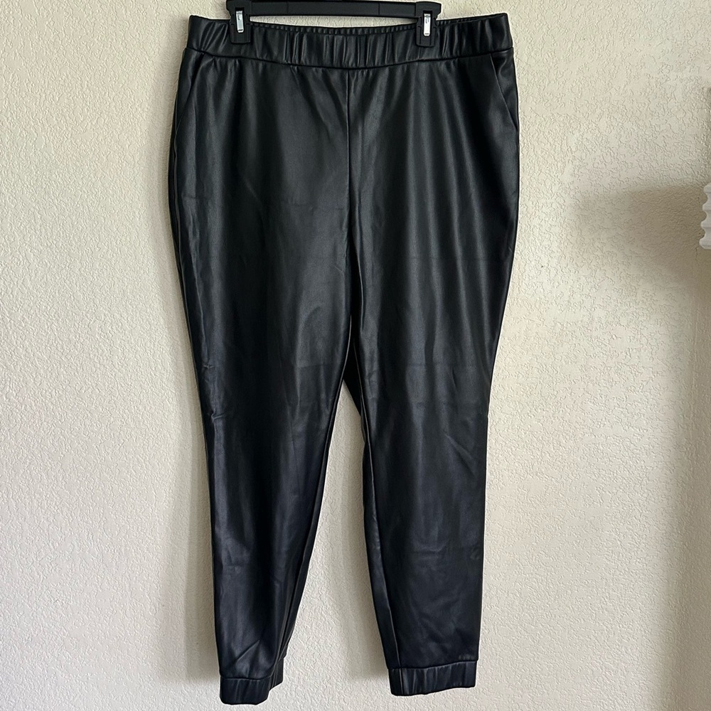 Juicy by Juicy Couture Faux Leather Black Jogger Pants Size XL